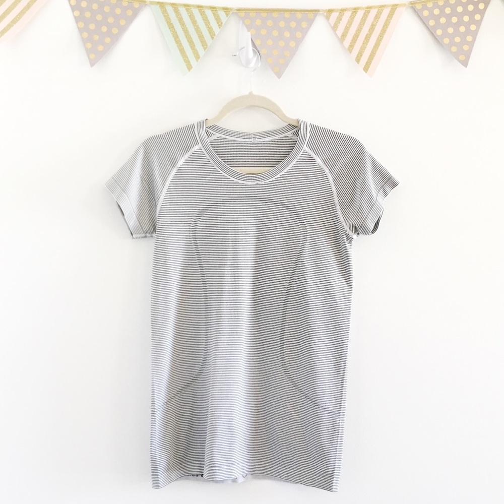 Lululemon Swiftly Tech Short Sleeve Stripe Tee